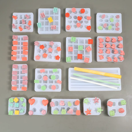 新款火漆蜡棒硅胶模具学生DIY手帐本封口贴火漆蜡粒模具 ¥ 6 .9 新人价 全网2700+件 退货包运费 后天达 代发包邮 回头率72% 义乌市嘟当曼硅胶制品有限公司 运费: 获取 下单价: 获取 起订量: 获取 发货时间: 获取 年销量: 167 年销售额: ¥317.30 上架时间: 2023-05-30 (1102天) 开店日期: 2019