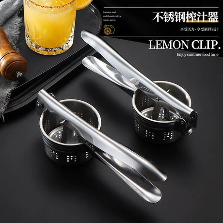 不锈钢手动榨汁机挤柠檬神器家用挤水果机器手压橙子压汁机柠檬夹 ¥ 8 .5 退货包运费 先采后付 7天无理由 揭阳市榕城区炜晓金属制品厂 运费: 获取 下单价: 获取 起订量: 获取 发货时间: 获取 年销量: - 年销售额: - 上架时间: 2026-05-14 (33天) 开店日期: - 综合服务分: - 产品ID: 1050967904856